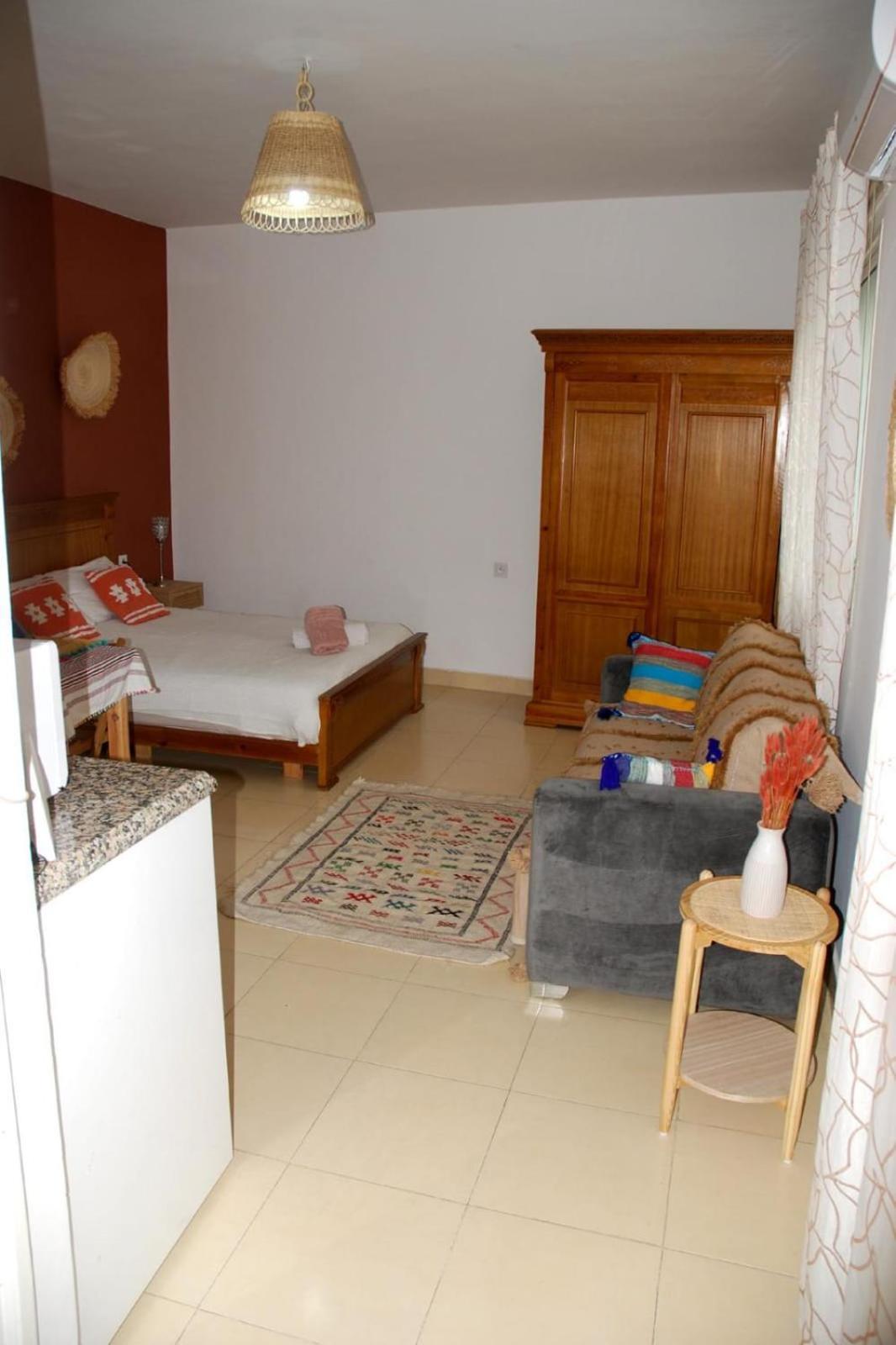 Studio Lumineux Avec Terrasse Tanger Extérieur photo